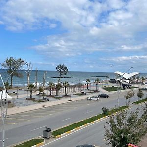 Large İki Kişilik Oda